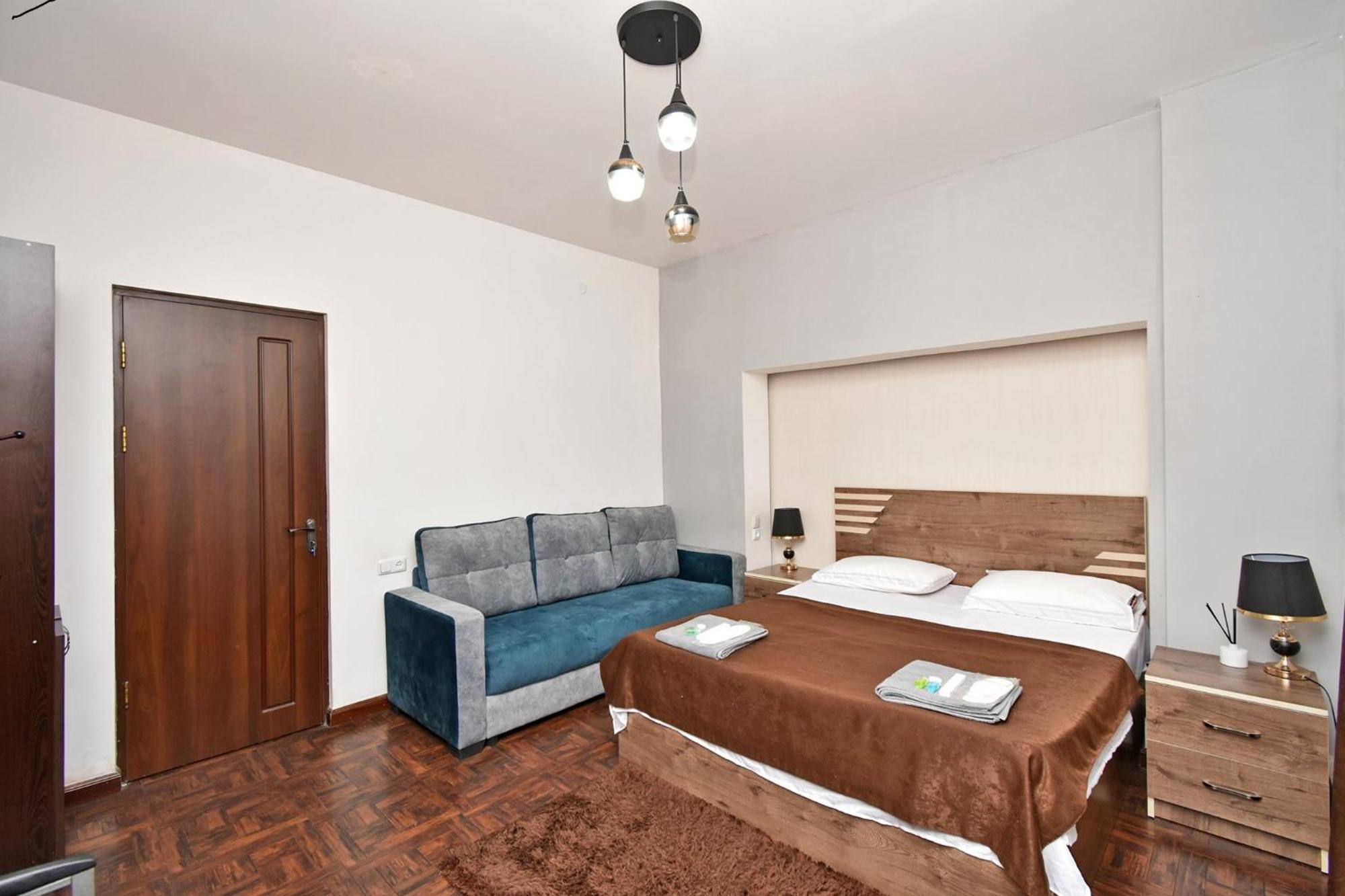 A&S Hotel Erivan Dış mekan fotoğraf
